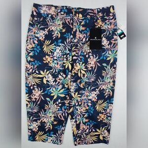 Bandolino Mandie Capri Womens 16 Blue Tropic Floral Flawless Stretch NWT $59.00